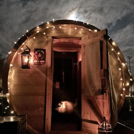 Ruhig Gelegene, Top Moderne Ferienwohnung - Hot Tub Und Sauna Gegen Aufpreis Neuhaus an Der Eger Eksteriør bilde