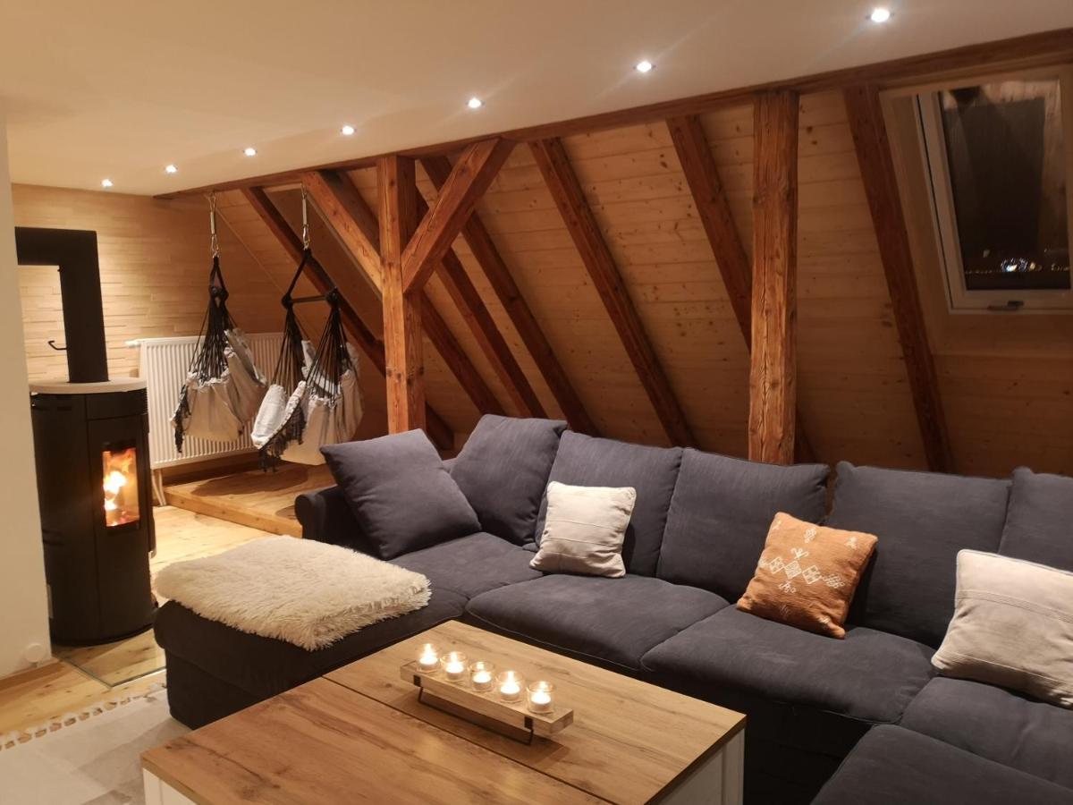 Ruhig Gelegene, Top Moderne Ferienwohnung - Hot Tub Und Sauna Gegen Aufpreis Neuhaus an Der Eger Eksteriør bilde